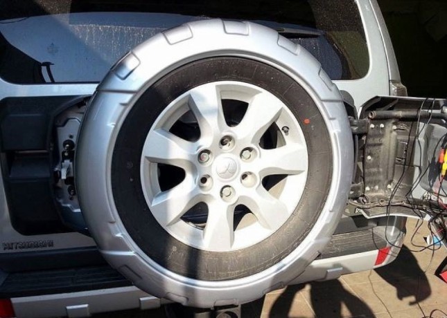 Бокс запасного колеса не окрашенный и прошитый для Mitsubishi Pajero IV (2006-2014) купить недорого с доставкой в Иваново