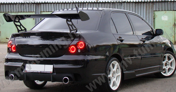 Корпуса под заднюю модульную оптику для Mitsubishi Lancer IX (2003-2009) купить недорого с доставкой в Иваново