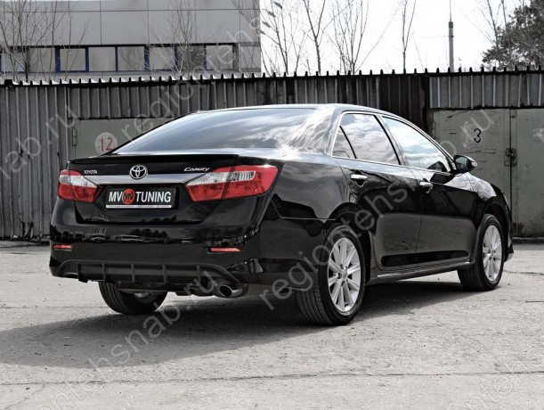 Диффузор заднего бампера var №2 (текстурный пластик) для Toyota Camry XV50 (2012-2014) купить недорого с доставкой в Иваново