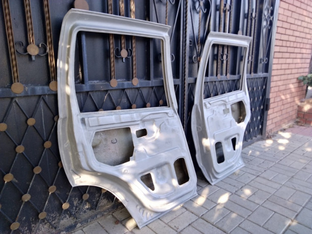 Комплект задних стеклопластиковых дверей для B@3 2123 "Chevrolet Niv@" купить недорого с доставкой в Иваново